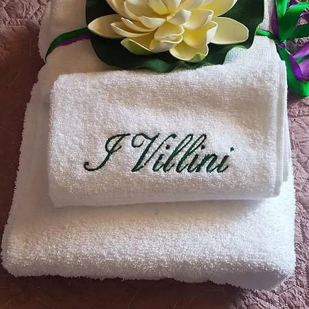 לינה וארוחת בוקר I Villini *