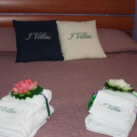לינה וארוחת בוקר I Villini *